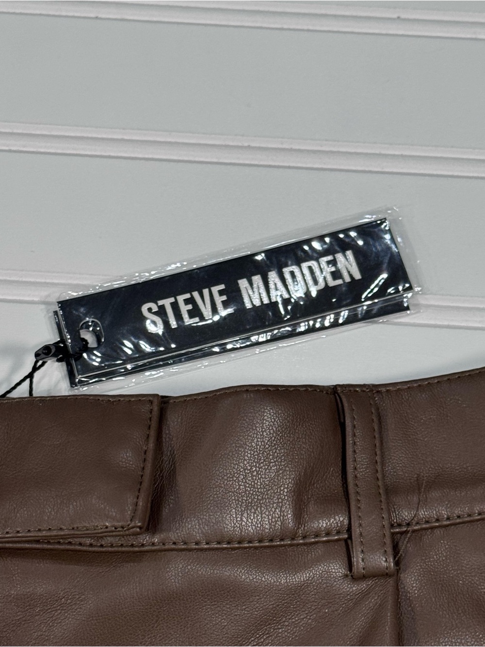 Steve Madden Chocolate Brown High-Waist Faux Leather Shorts: Large - Picture 2 of 7